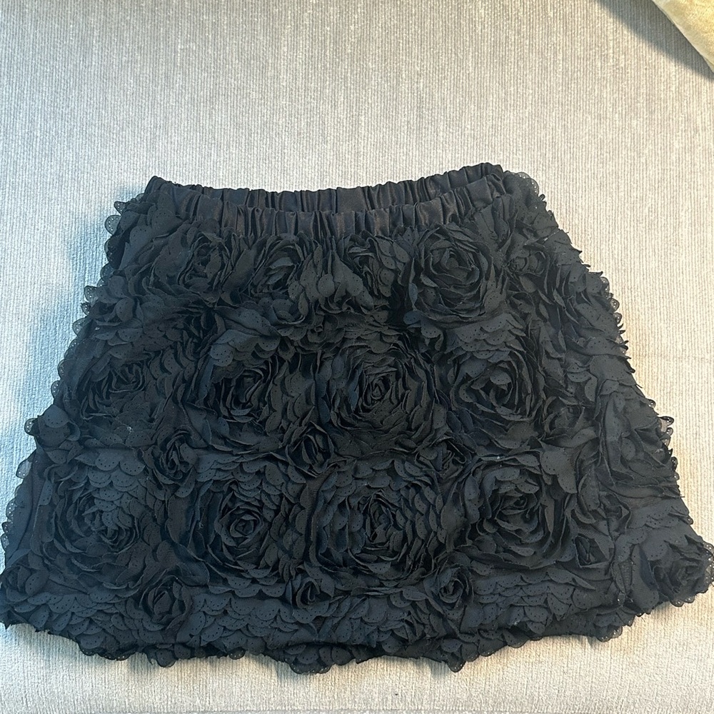 Cherokee Black Textured Mini Skirt. Size 10/12 kids